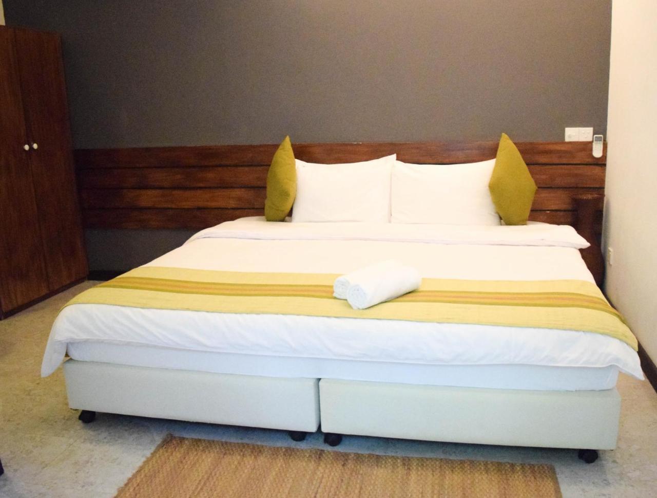 Hotel Ufa Escape Dhigurah  Exterior foto