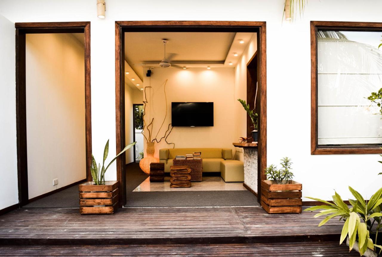 Hotel Ufa Escape Dhigurah  Exterior foto