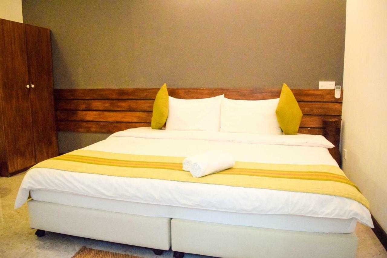 Hotel Ufa Escape Dhigurah  Exterior foto